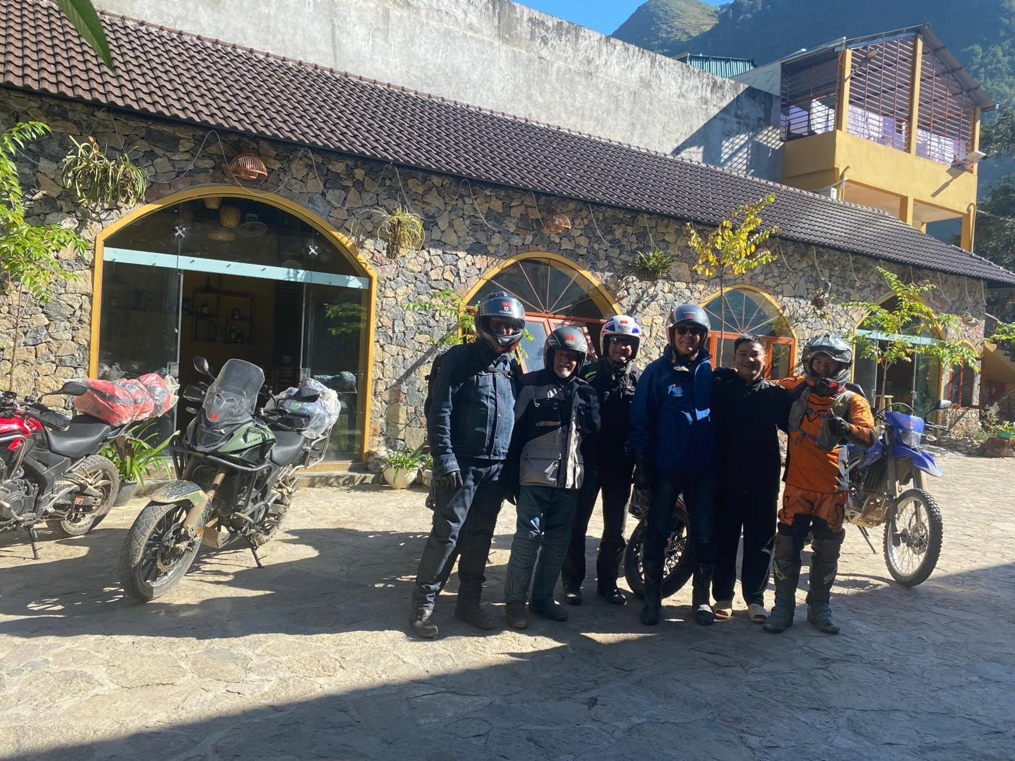 Cao Nguyen Da Homestay Meo Vac Екстериор снимка